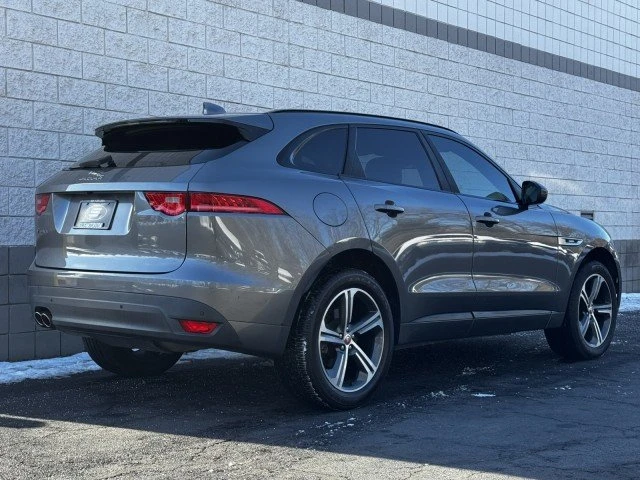 2017 Jaguar F-Pace - Image 3 of 20