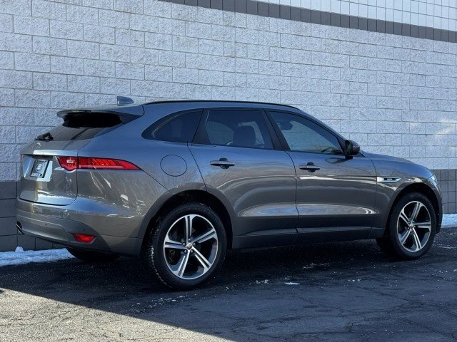 2017 Jaguar F-Pace - Image 17 of 20
