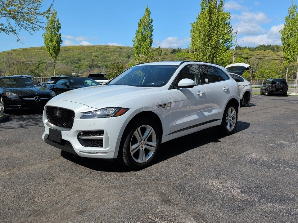2017 Jaguar F-Pace - Image 3 of 21