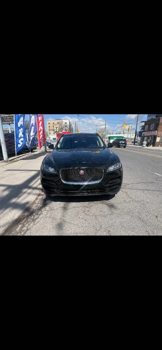 2017 Jaguar F-Pace - Image 4 of 12