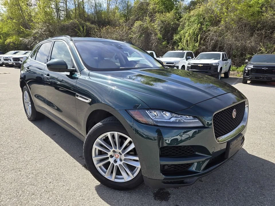 2017 Jaguar F-Pace - Image 9 of 14