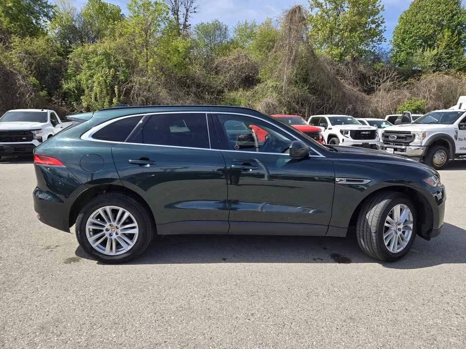 2017 Jaguar F-Pace - Image 8 of 14