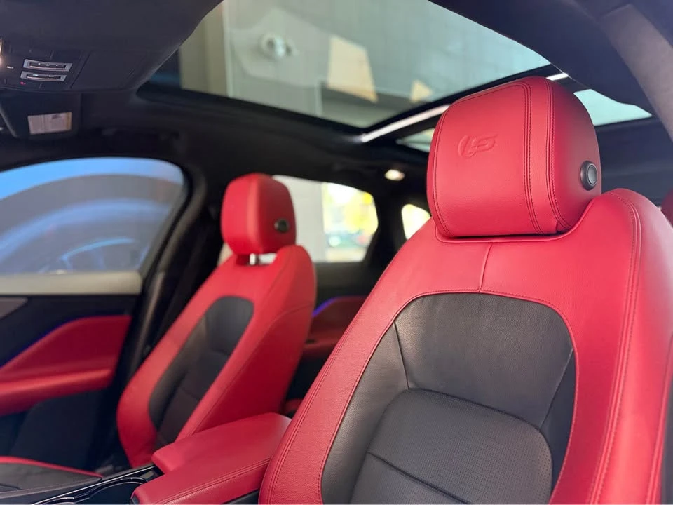2017 Jaguar F-Pace - Image 7 of 18