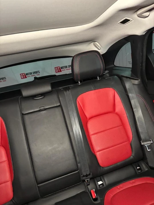 2017 Jaguar F-Pace - Image 7 of 13