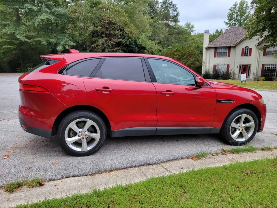 2017 Jaguar F-Pace - Image 7 of 13