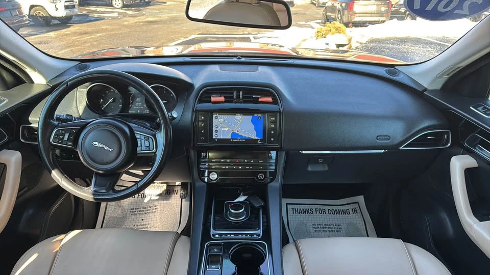 2017 Jaguar F-Pace - Image 2 of 20