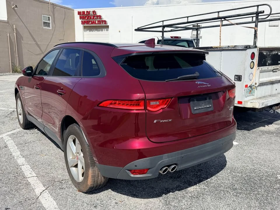 2017 Jaguar F-Pace - Image 3 of 7