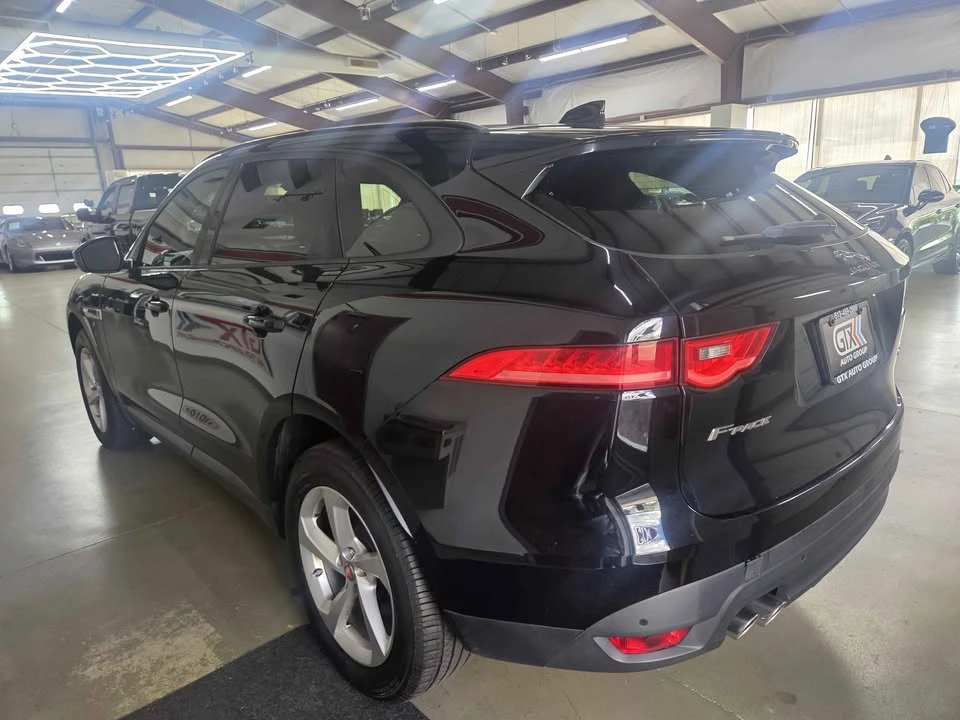 2017 Jaguar F-Pace - Image 4 of 7