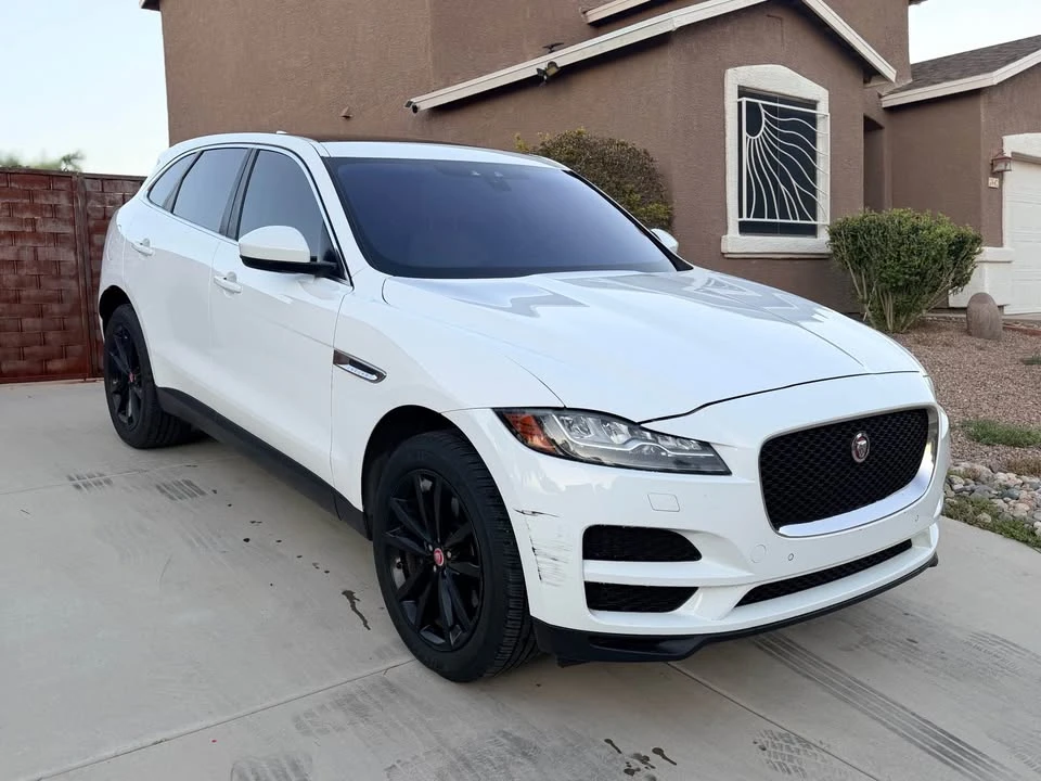 2017 Jaguar F-Pace - Image 2 of 16