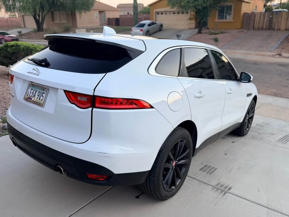 2017 Jaguar F-Pace - Image 6 of 16