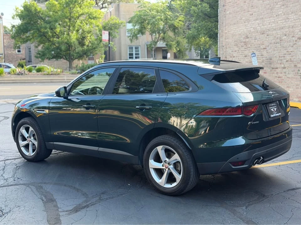 2017 Jaguar F-Pace - Image 8 of 20