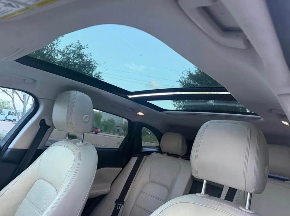 2017 Jaguar F-Pace - Image 16 of 16