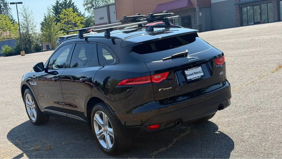 2017 Jaguar F-Pace - Image 10 of 20