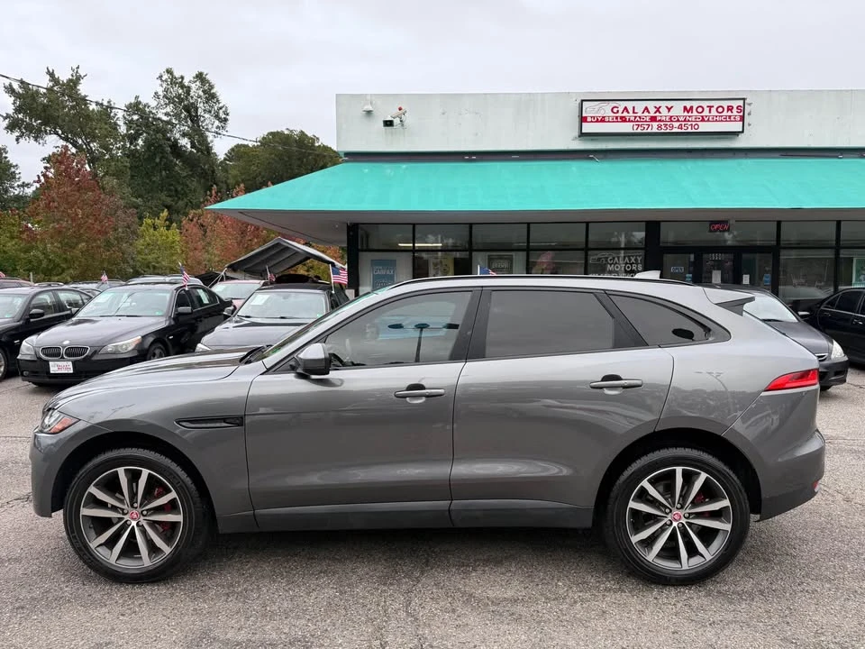 2017 Jaguar F-Pace - Image 2 of 20