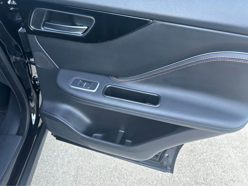 2017 Jaguar F-Pace - Image 12 of 16