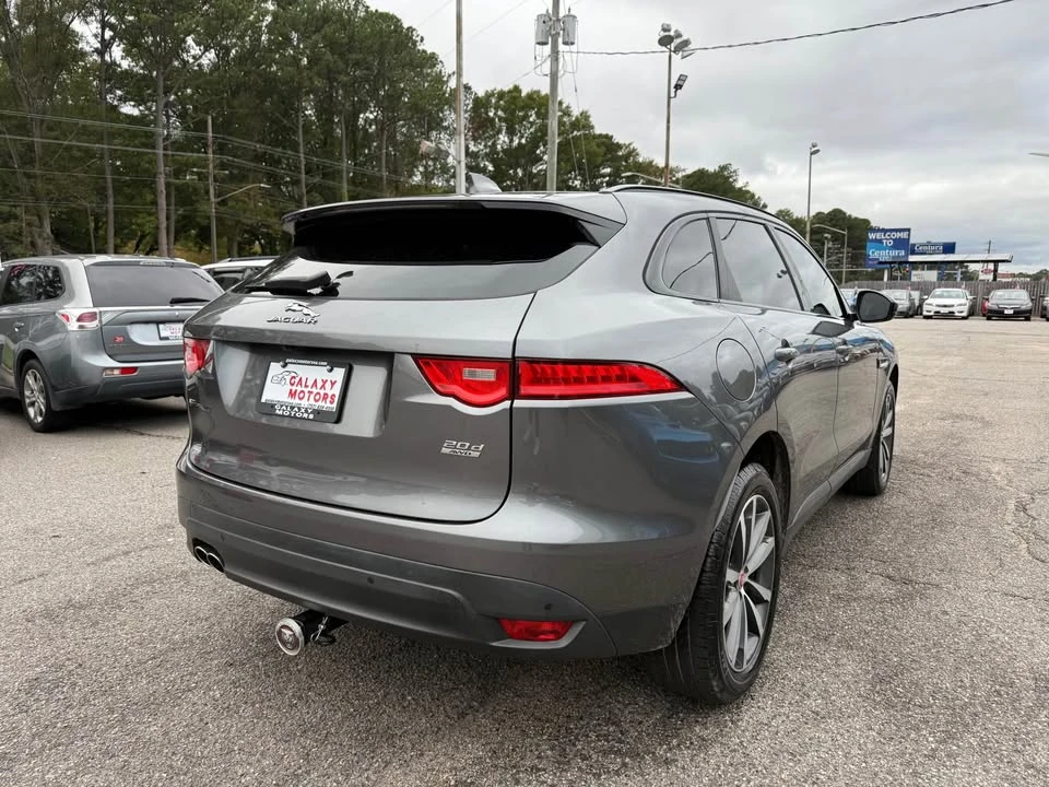 2017 Jaguar F-Pace - Image 5 of 20