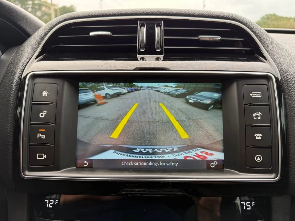 2017 Jaguar F-Pace - Image 14 of 20
