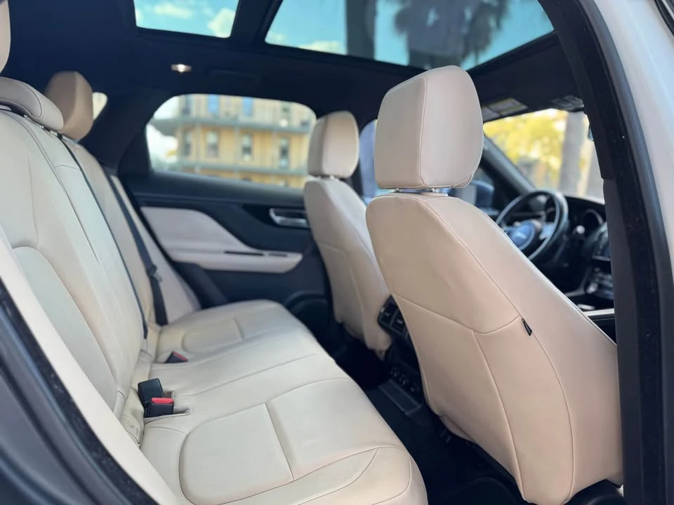 2017 Jaguar F-Pace - Image 13 of 15