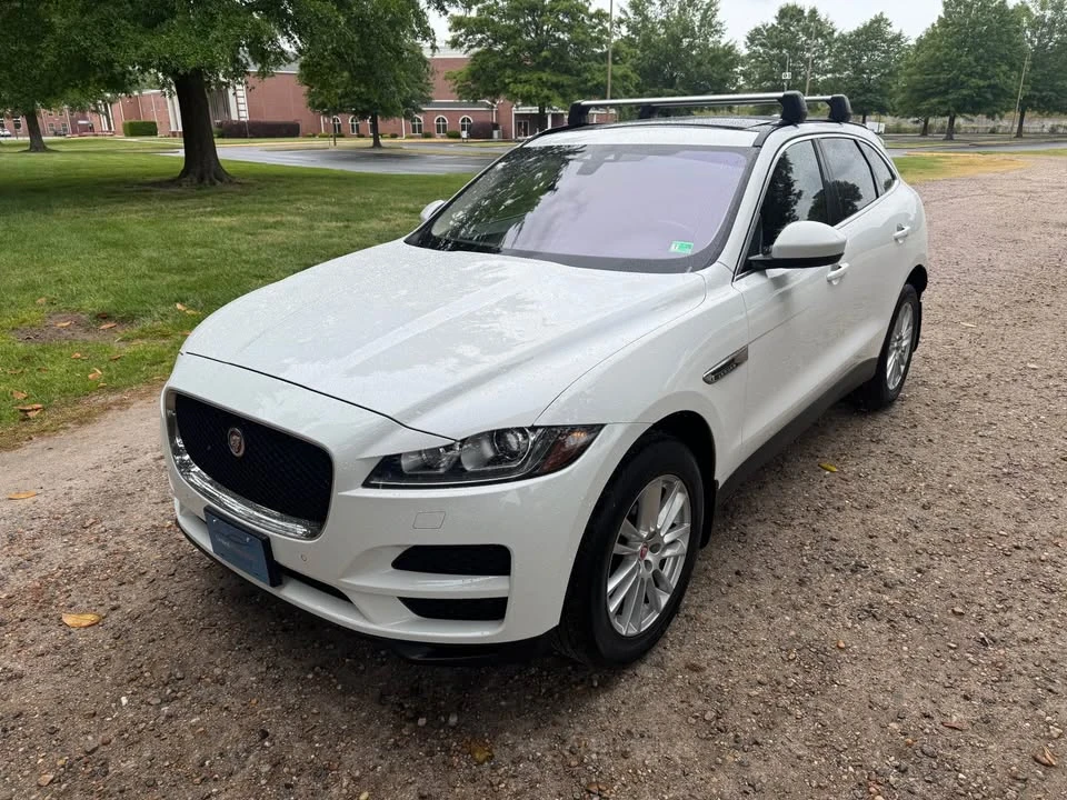 2017 Jaguar F-Pace - Image 6 of 21