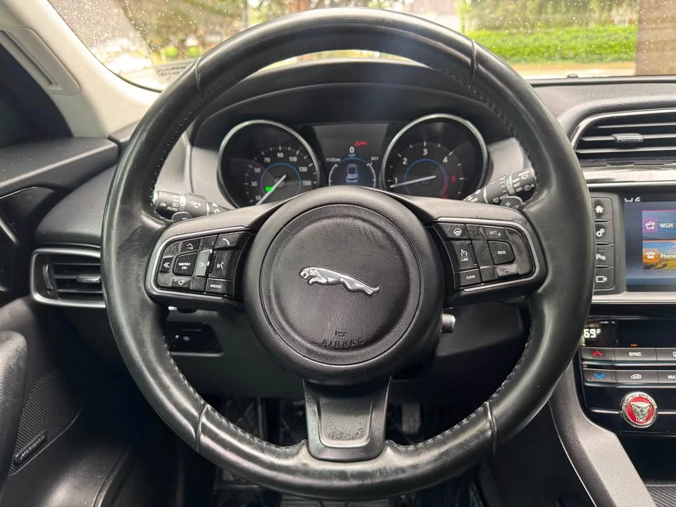 2017 Jaguar F-Pace - Image 12 of 21