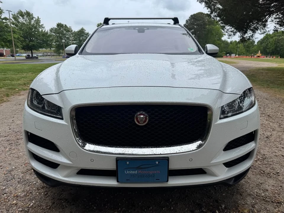 2017 Jaguar F-Pace - Image 2 of 21