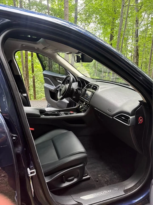 2017 Jaguar F-Pace - Image 18 of 18