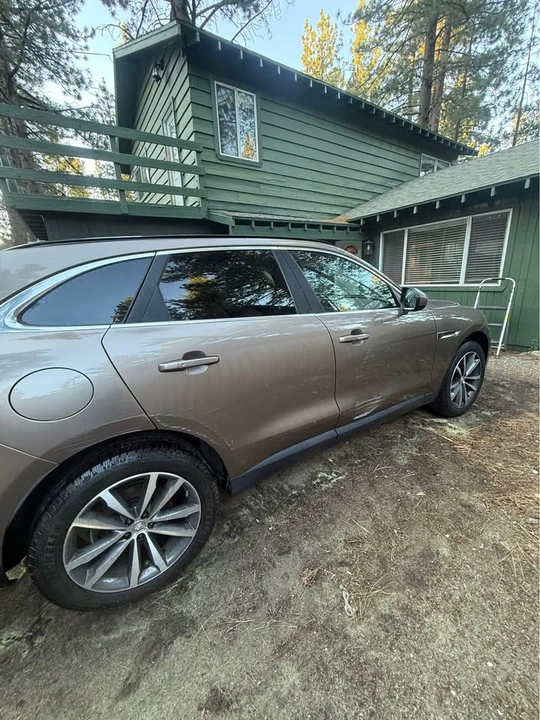 2017 Jaguar F-Pace - Image 11 of 13