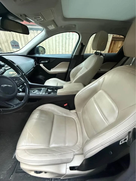 2017 Jaguar F-Pace - Image 6 of 13