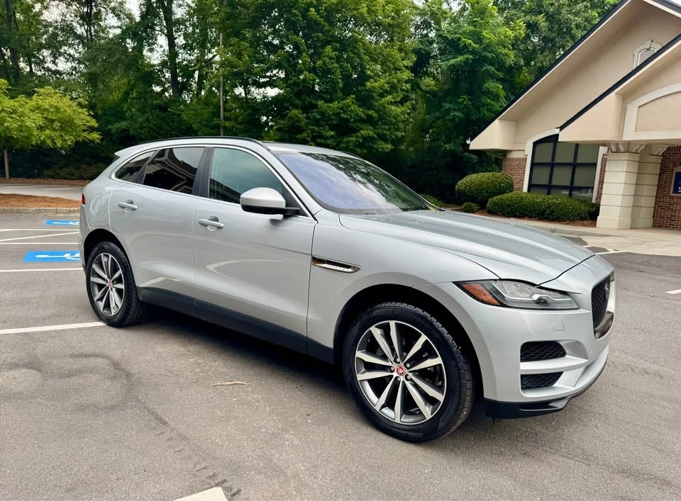 2017 Jaguar F-Pace - Image 5 of 20