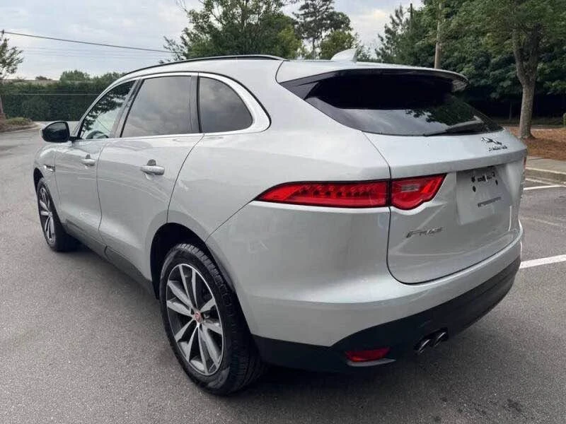 2017 Jaguar F-Pace - Image 15 of 18