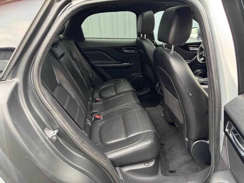 2017 Jaguar F-Pace - Image 19 of 20