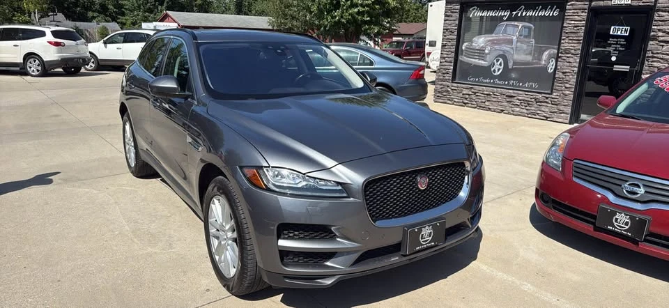 2017 Jaguar F-Pace - Image 2 of 20