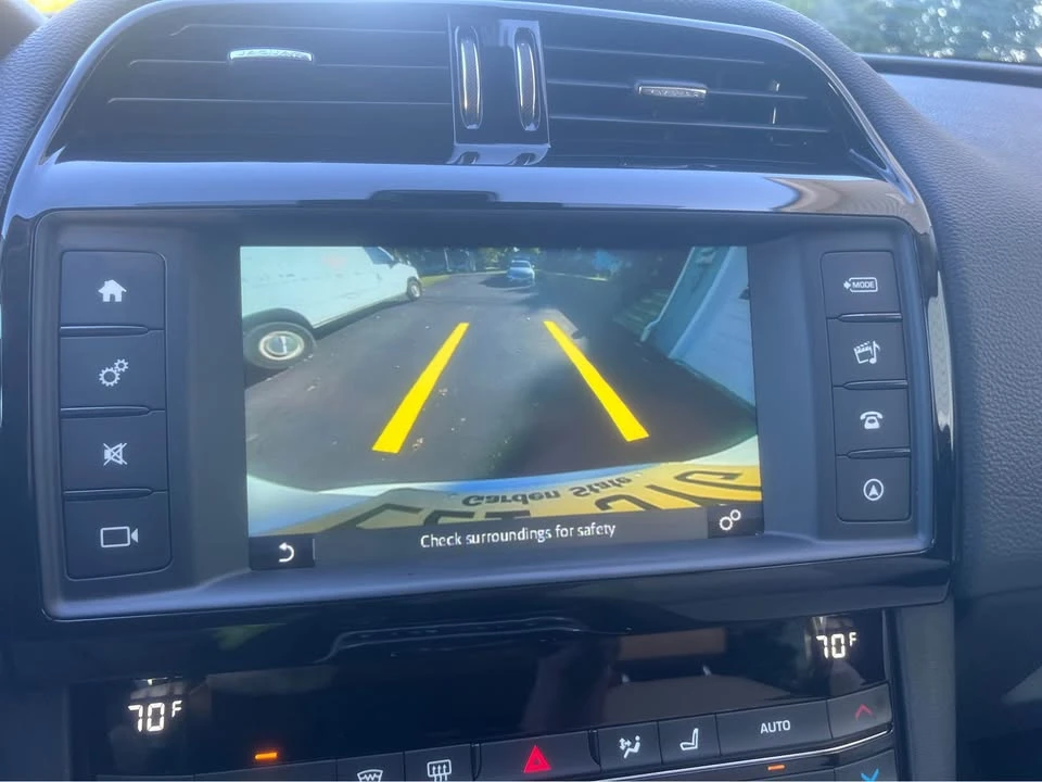 2017 Jaguar F-Pace - Image 19 of 20