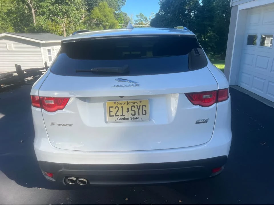 2017 Jaguar F-Pace - Image 6 of 20