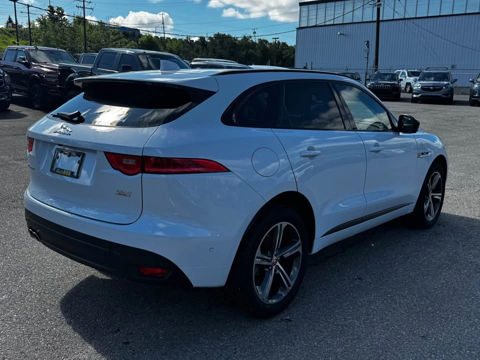 2017 Jaguar F-Pace - Image 3 of 16