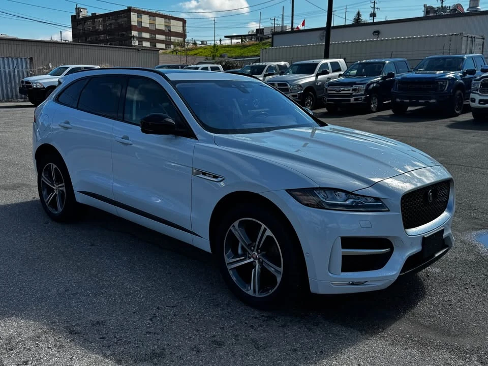 2017 Jaguar F-Pace - Image 4 of 16