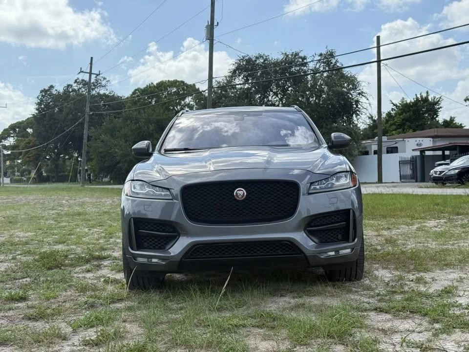 2017 Jaguar F-Pace - Image 3 of 12