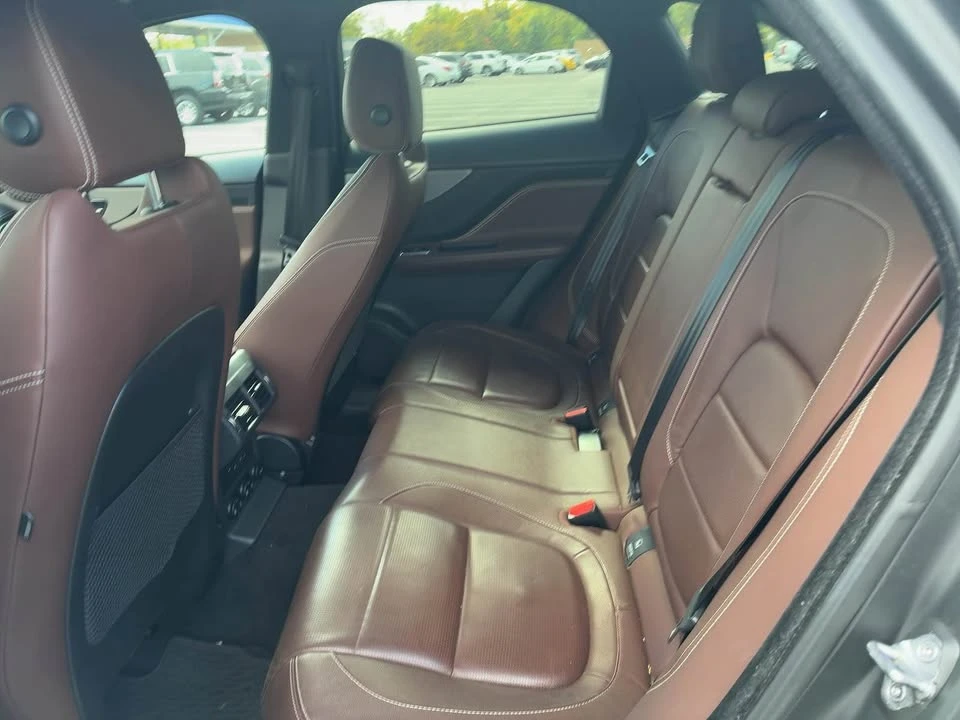 2017 Jaguar F-Pace - Image 12 of 13