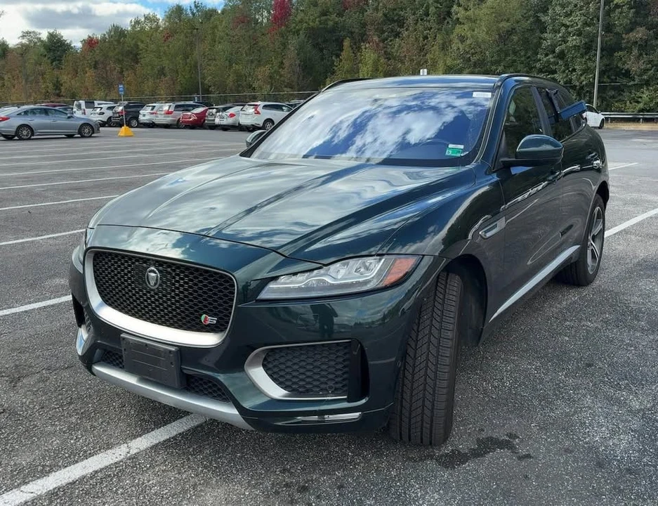 2017 Jaguar F-Pace - Image 3 of 13