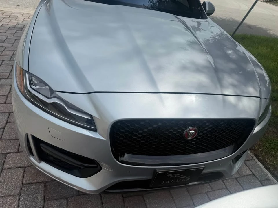 2017 Jaguar F-Pace - Image 2 of 10