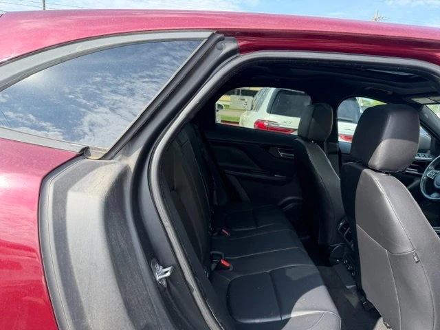 2017 Jaguar F-Pace - Image 12 of 20