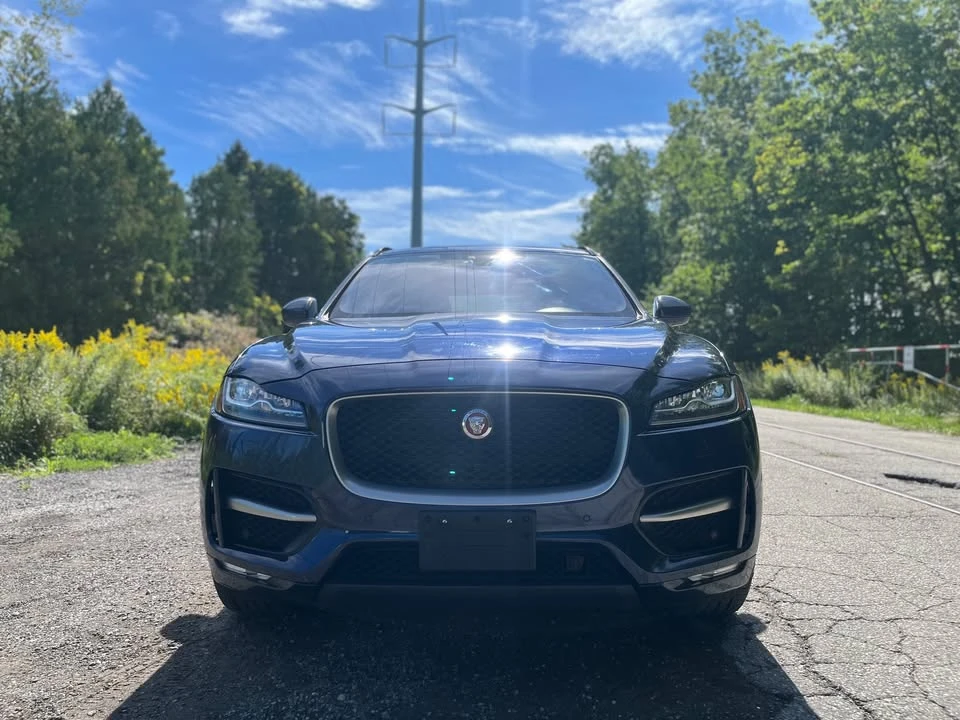 2017 Jaguar F-Pace - Image 2 of 20