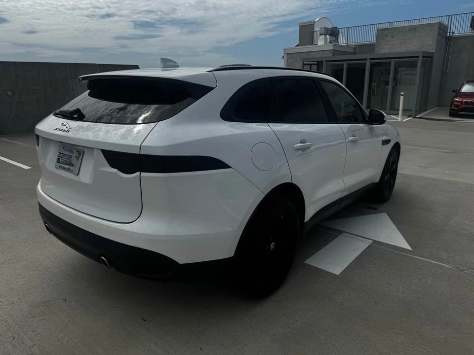 2017 Jaguar F-Pace - Image 3 of 7