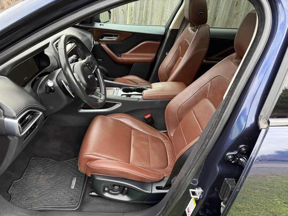 2017 Jaguar F-Pace - Image 11 of 18