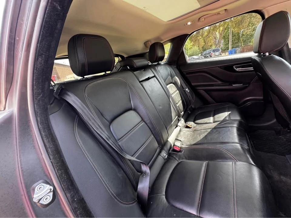 2017 Jaguar F-Pace - Image 15 of 16