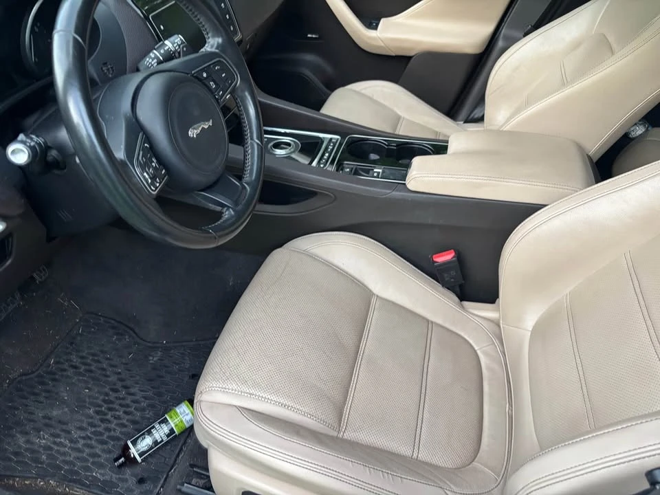 2017 Jaguar F-Pace - Image 8 of 9