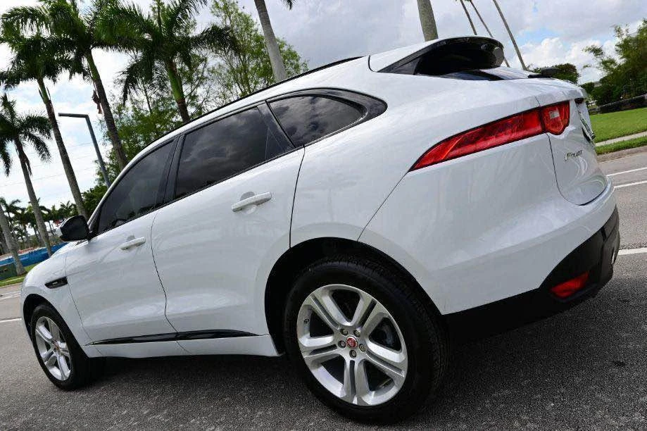 2017 Jaguar F-Pace - Image 2 of 13