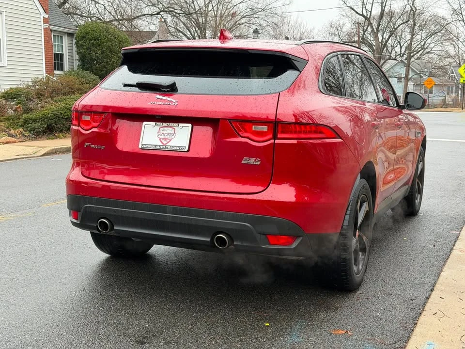 2017 Jaguar F-Pace - Image 6 of 17