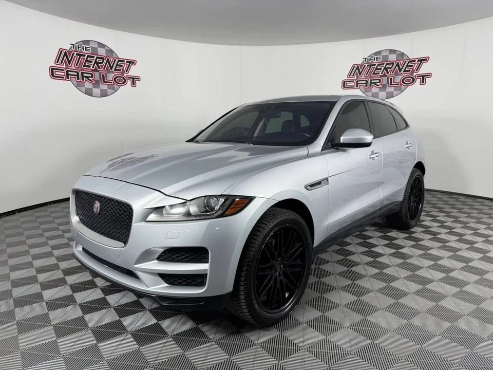 2017 Jaguar F-Pace - Image 3 of 20