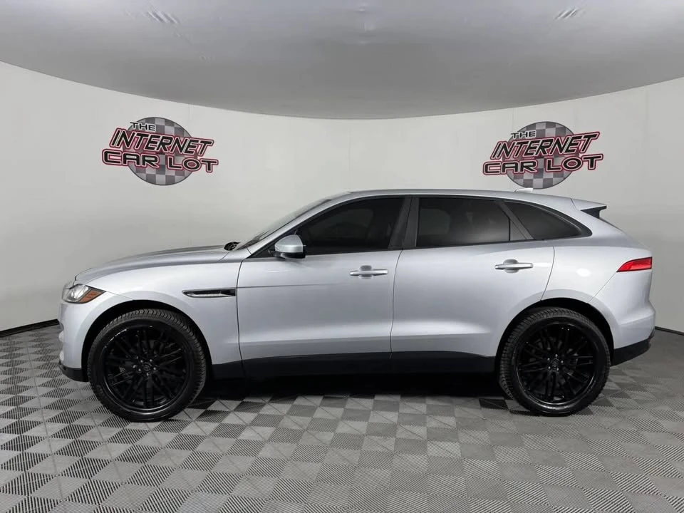 2017 Jaguar F-Pace - Image 4 of 20